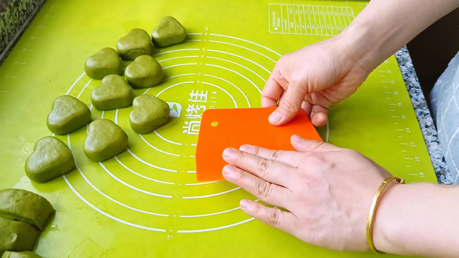 天气热给孩子做点解暑的菜,夏天宝宝可以多喝绿豆汤解暑吗