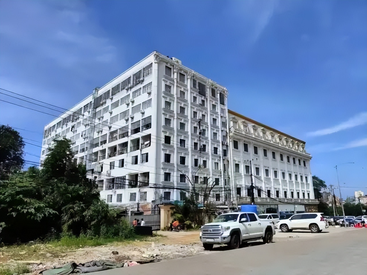 让韩国四分之一人口走进影院,这个比哈尔滨张谦蛋更狠的男人来了