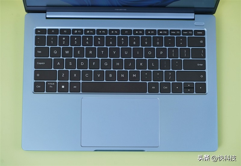 性能轻薄本天选air,测评笔记本air18款和19款