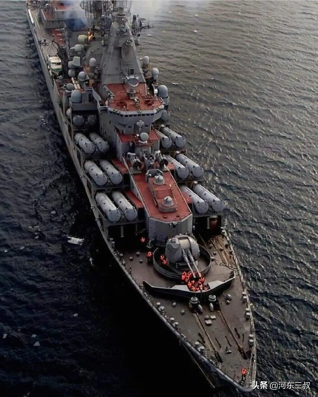 055只有一门近防炮够用吗,055为什么只装一门主炮