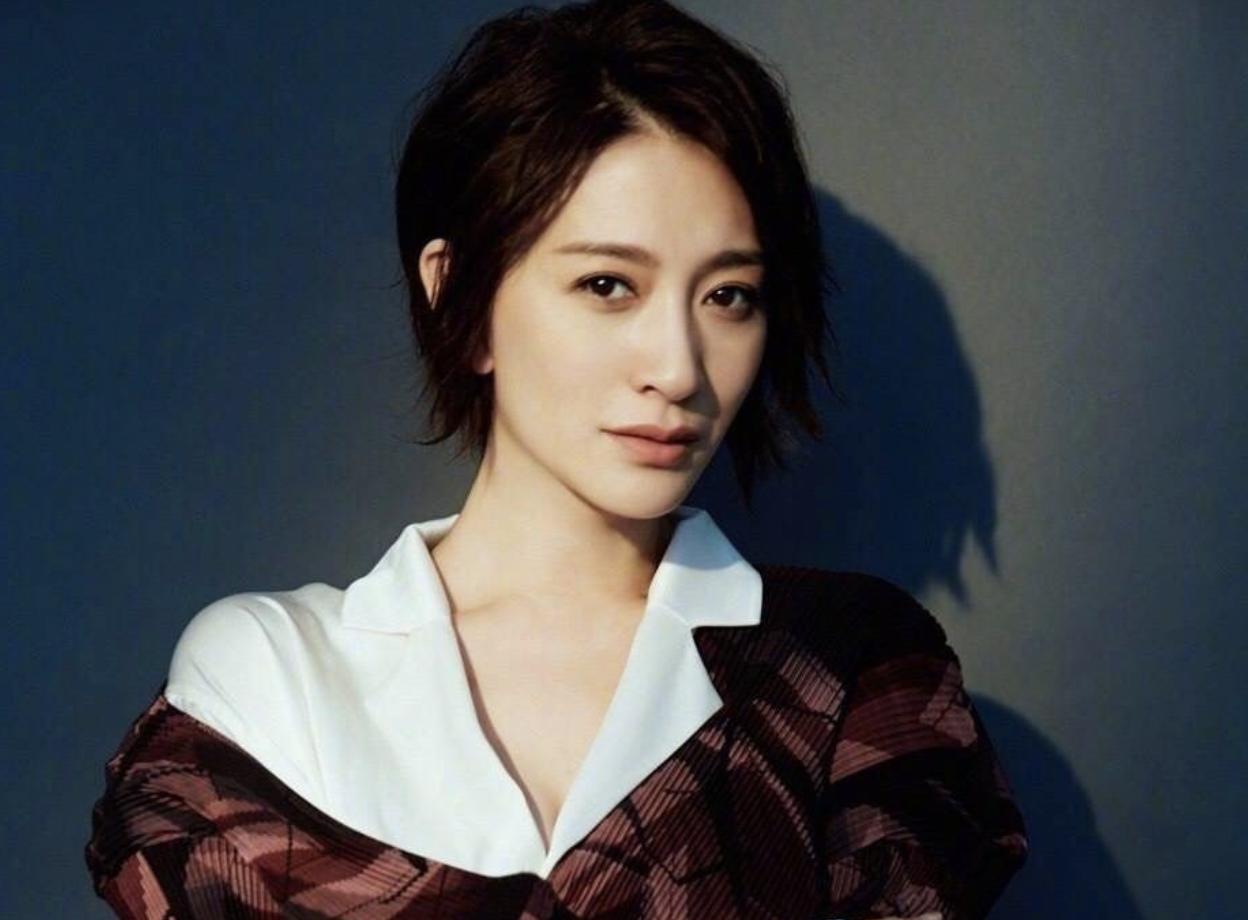 长相苦命相五位女星,天生富贵相的十位女星