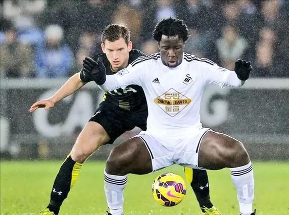 大腿最粗的足球运动员,最强壮的足球运动员