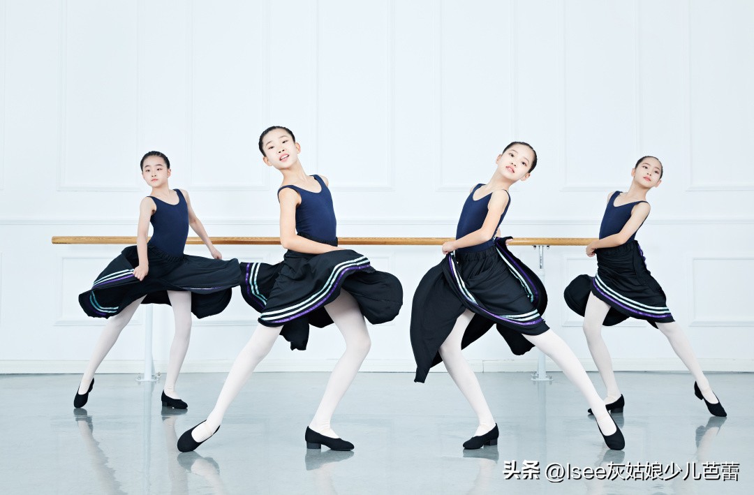 鎰挎瘡涓伆濮戝閮借兘閬囧埌鐜嬪瓙,鎰挎瘡涓敺瀛╁コ瀛╅兘鑳介亣涓婂鐨勪汉