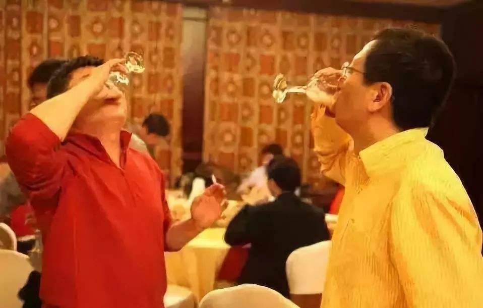 刘伶醉酒和衡水老白干哪个好喝,刘伶醉酒和衡水老白干测评