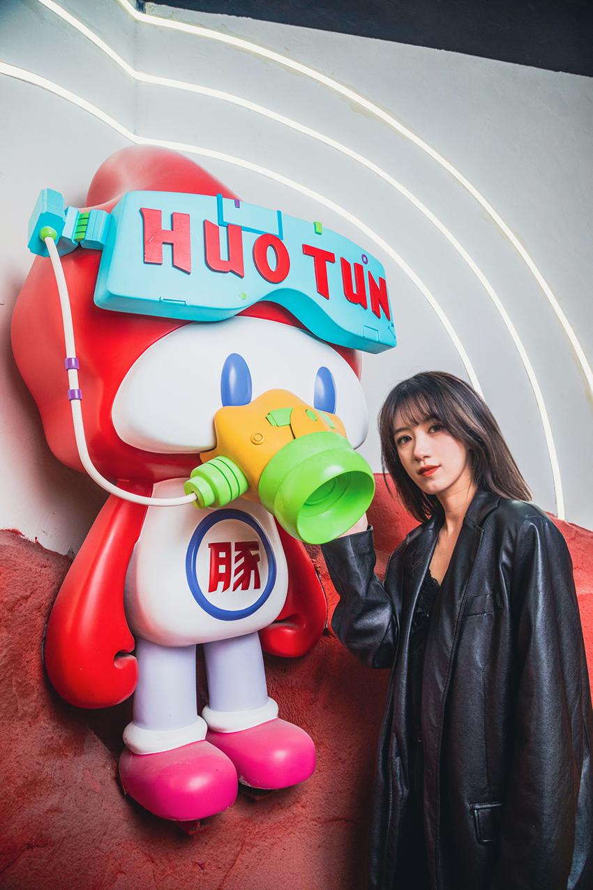 在太空中吃烤肉,上海太空舱烤肉