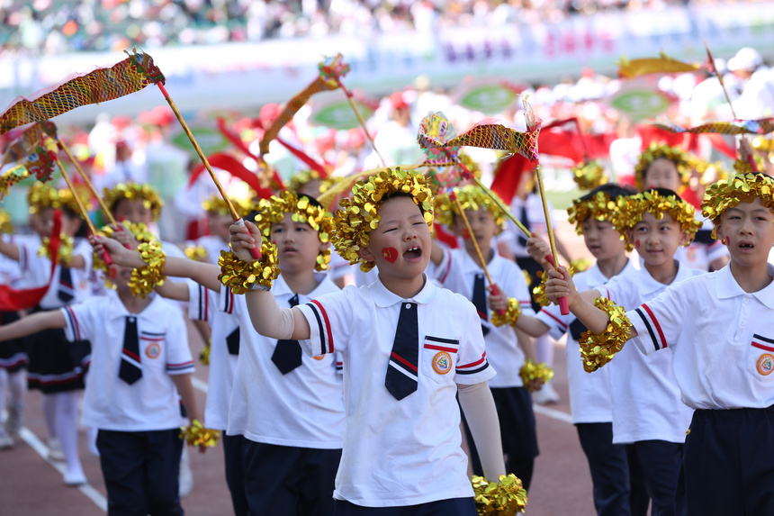 攀登吧少年,2022奔跑吧少年田径黑龙江