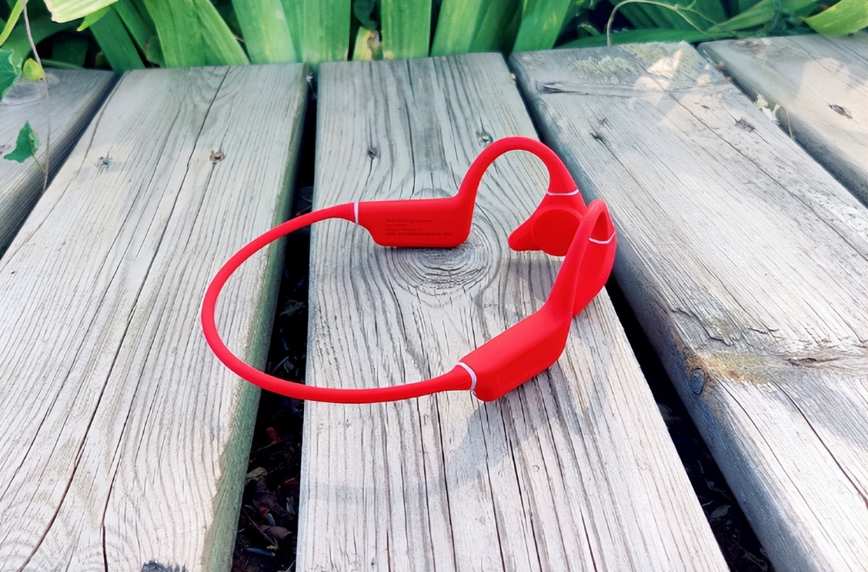 哪个牌子的骨传导耳机耐用寿命长,哪个牌子的骨传导耳机最好