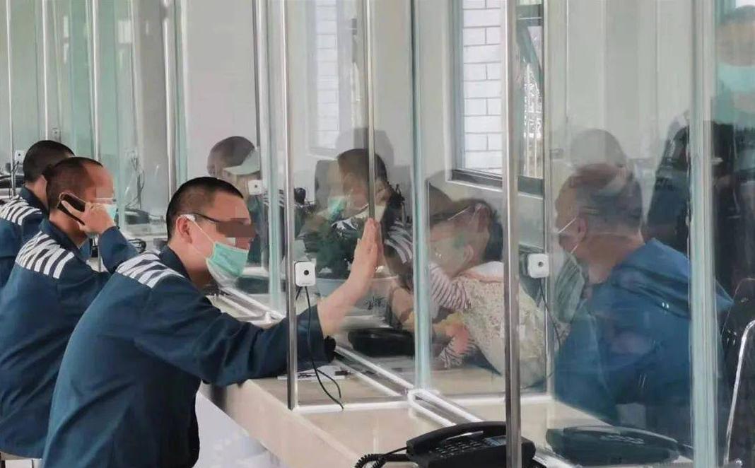 服刑人员视频会见还能现场会见吗,怎么样视频会见监狱的人