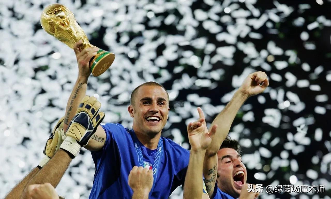 盘点足坛历史十大传奇球星,00后足坛十大新星后卫