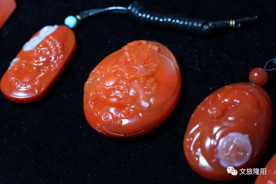 真正保山南红赤玉原矿老料,保山赤玉南红直播间