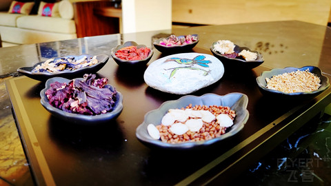 九寨沟悦榕庄住宿,九寨沟跟九寨悦榕庄