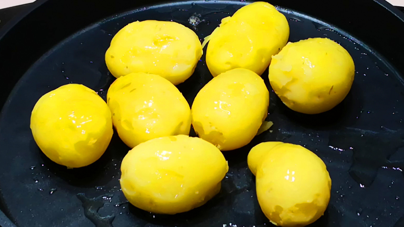 土豆常温保存不发芽最简单的方法,夏天土豆怎么保存不发芽