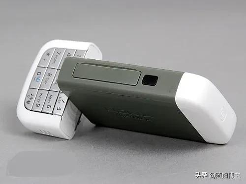 诺基亚情怀n72,诺基亚5300对比诺基亚5800