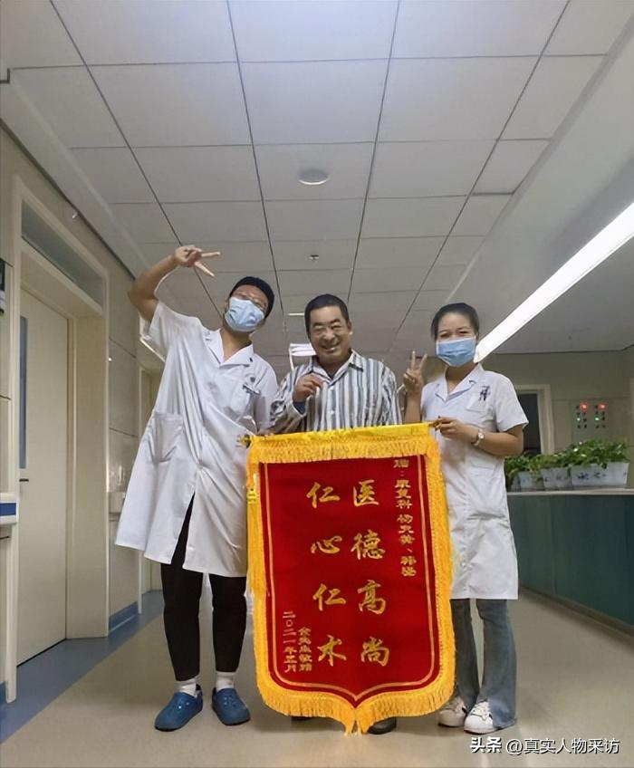 我，英国留学生，发现很多人戴着滤镜看国外，如今只想赶快回国