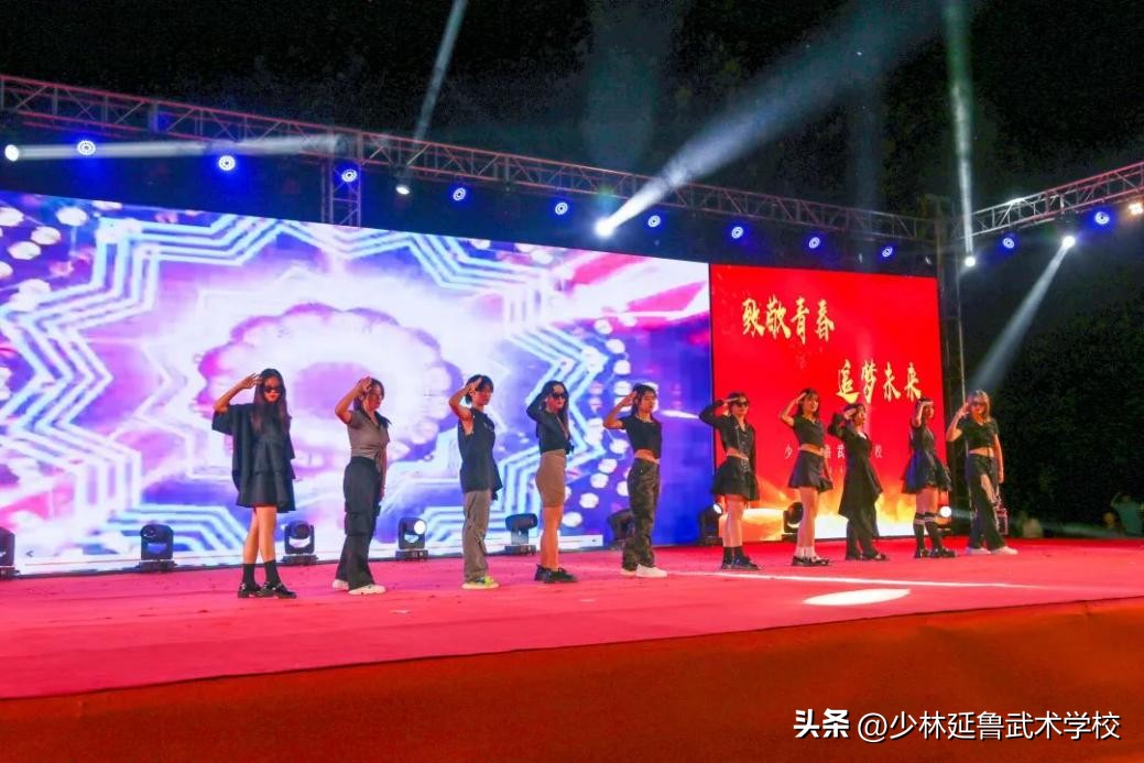 鑷存暚闈掓槬绛戞ⅵ鏈潵鍥㈣,鑷存暚闈掓槬鑷存暚鏈潵