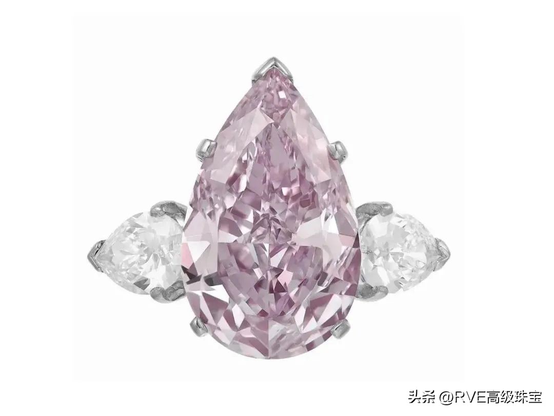 2020全球拍卖最贵十大珠宝 (世界顶级珠宝拍卖会现场)