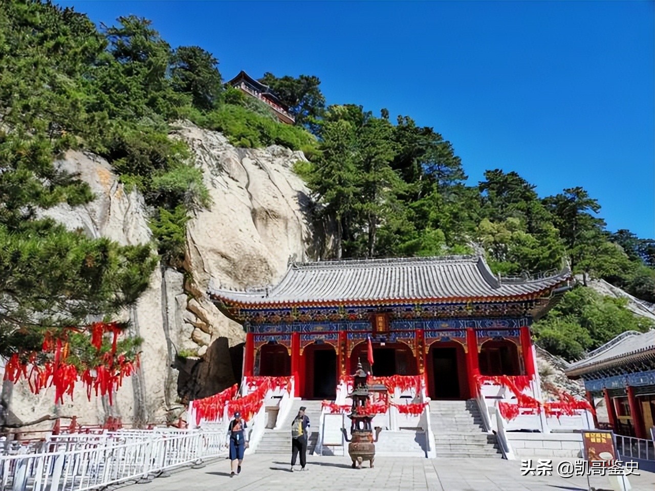 中国最赚钱的三大景区,哪些旅游景点亏本了