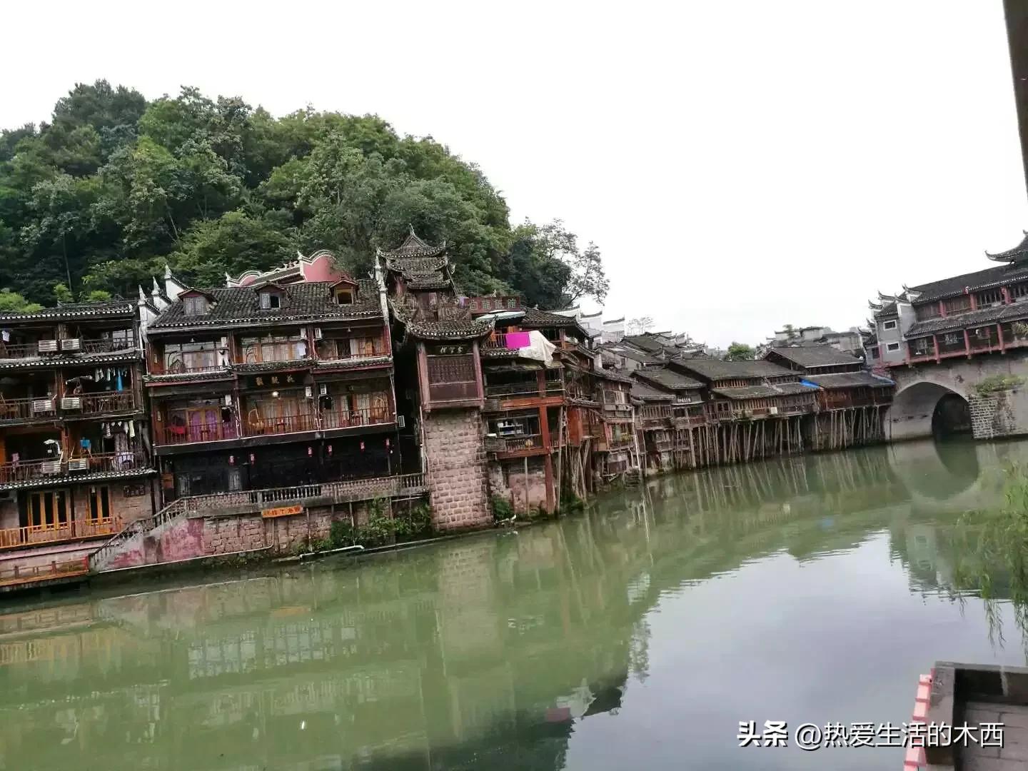 湖南张家界凤凰古城之旅,湖南省凤凰古城张家界自由行上篇