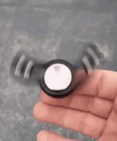 指尖陀螺真的有市场吗,17年指尖陀螺火爆案例分析