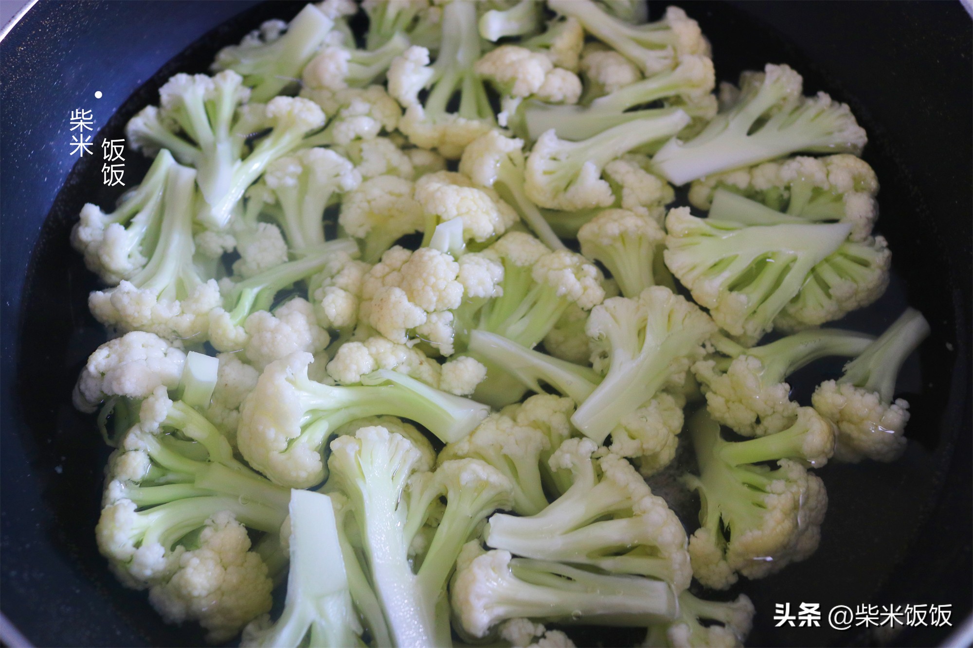 一道超级下饭的家常花菜鲜脆爽口,花菜怎么炒又脆又入味呢