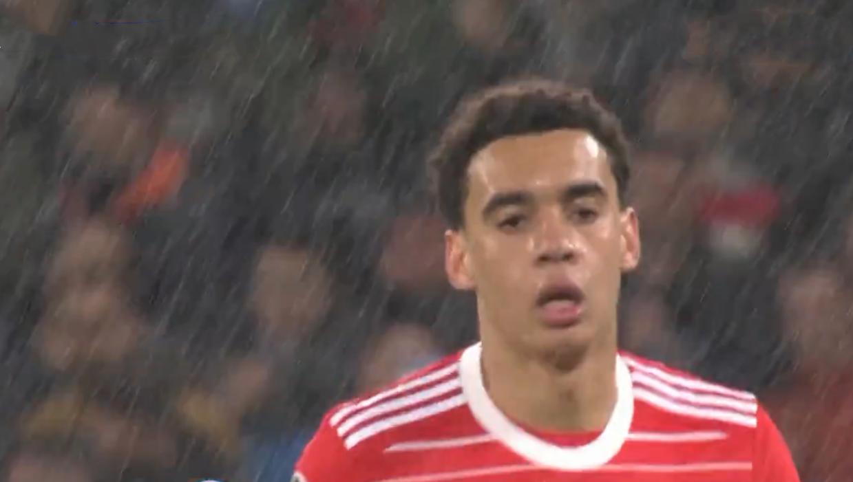 德甲冠军什么奖励,德甲冠军奖励多少