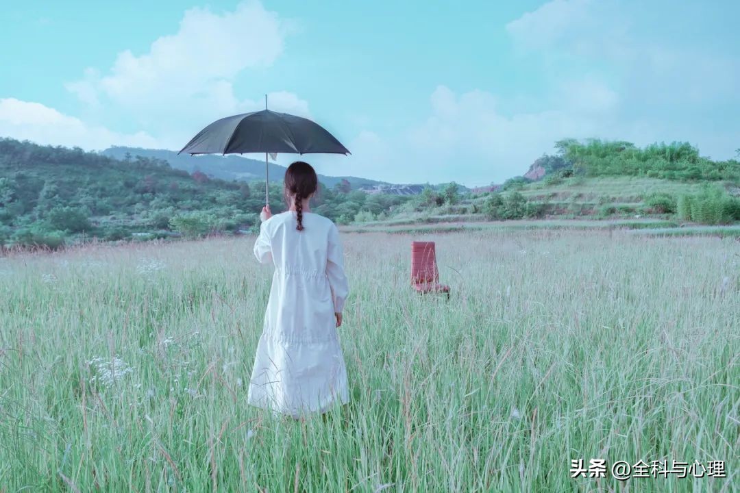 看不惯一个人说明自己也有问题,要是看不惯一个人怎么办