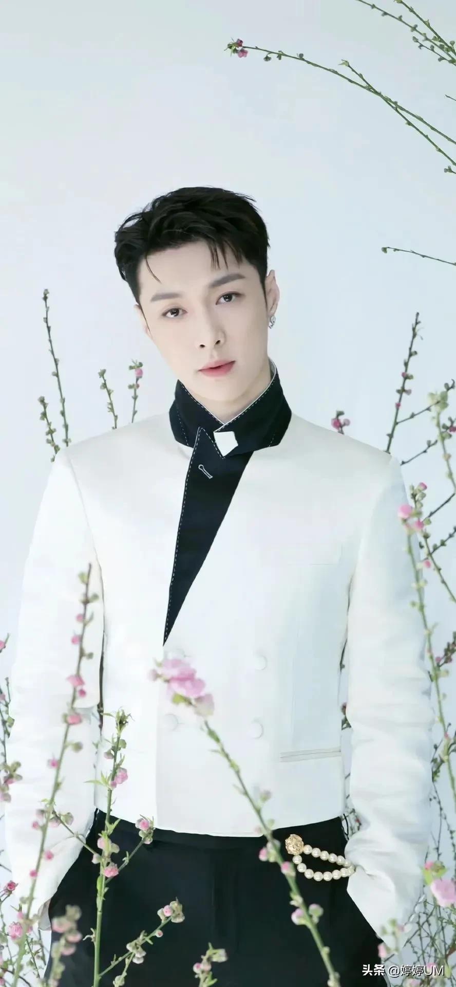 霍雨浩图片超帅高清壁纸,超级惊艳的男明星壁纸