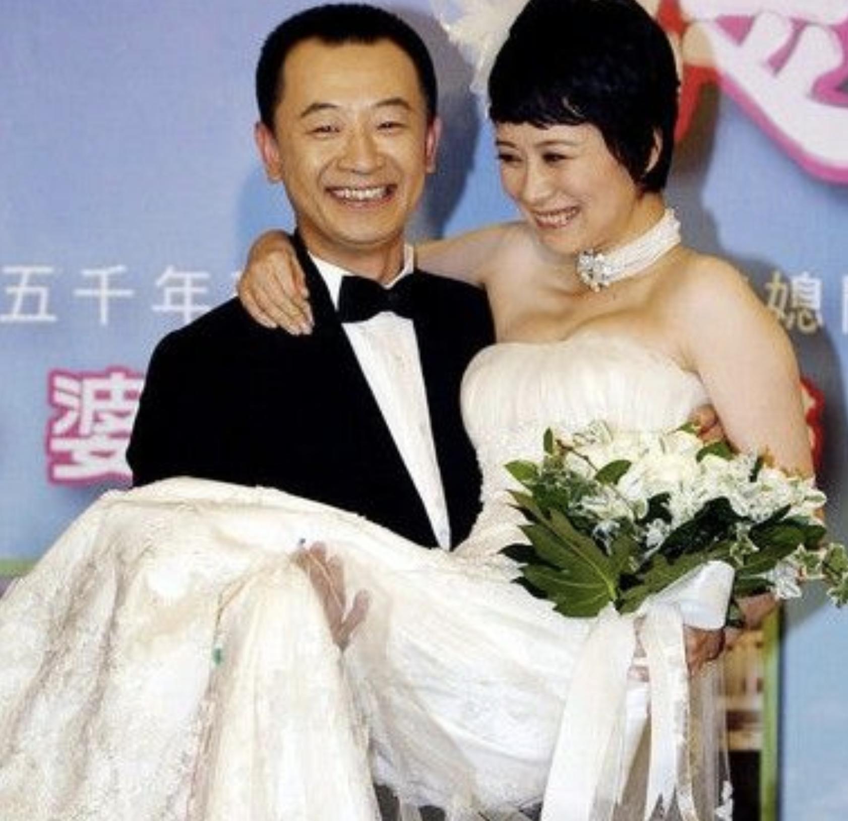 嫁给赌博的男人最后都怎么样了,嫁给家暴男和吃喝嫖赌的男人结果