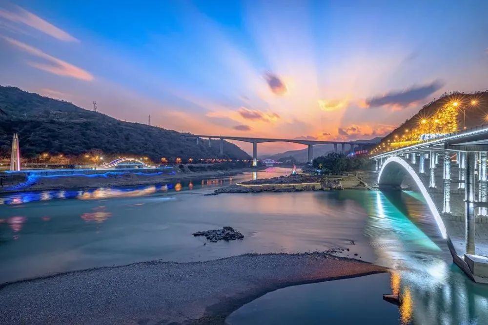 喜欢在这座江南城市里生活,非常喜欢这座自带浪漫的美丽城市