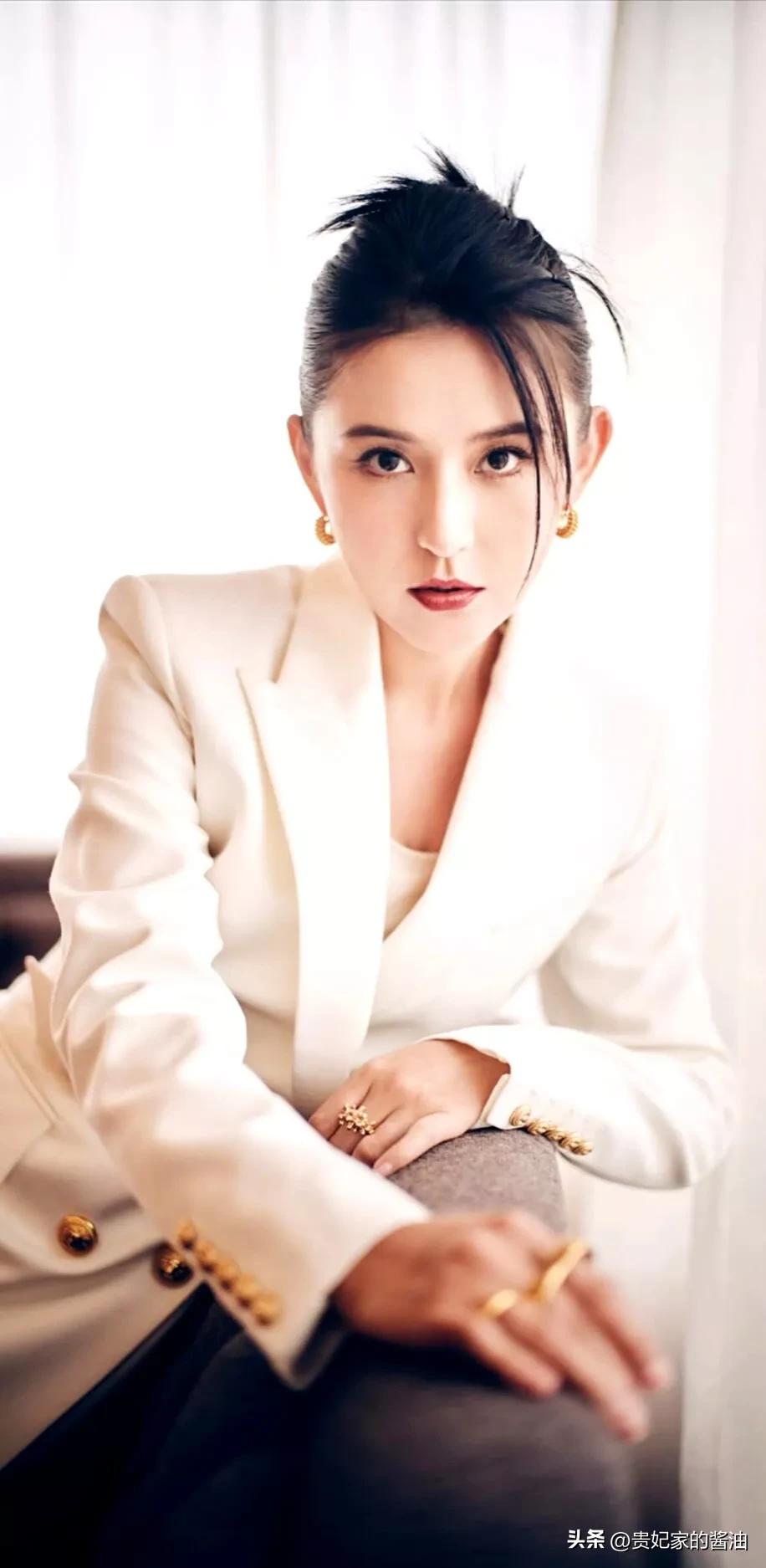 热依扎，1986年7月15日出生——第二部