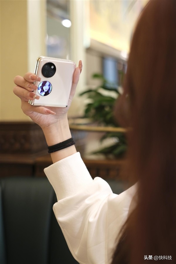 华为pockets折叠手机值得买吗,huaweipockets折叠屏手机256gb价格