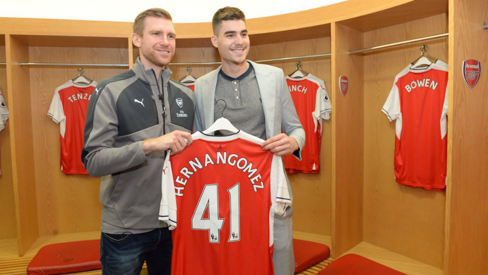 篮球经典回顾科比与詹姆斯,nba球星情结