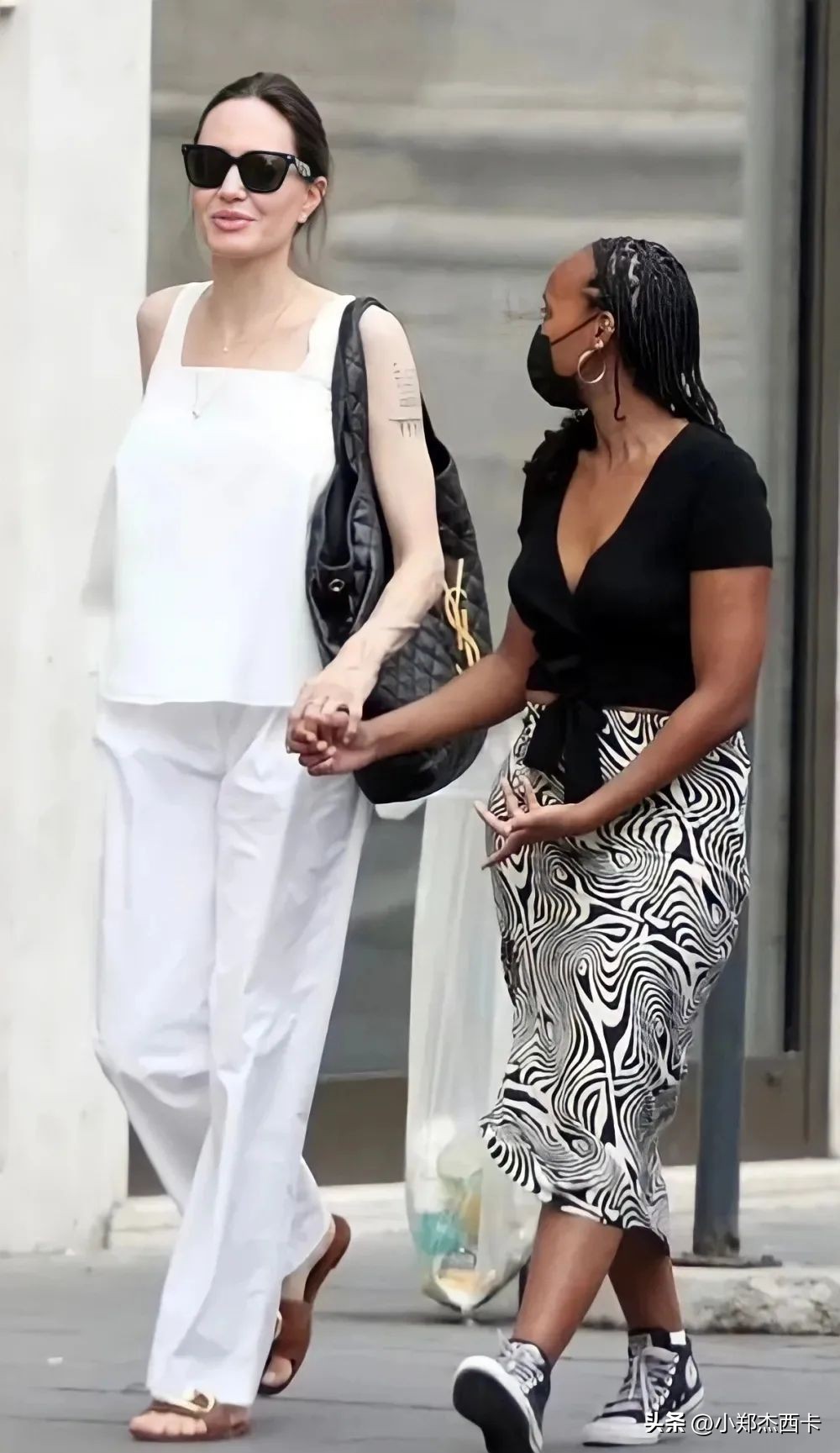 她随便穿条白裙子，就把半个好莱坞给比下去了