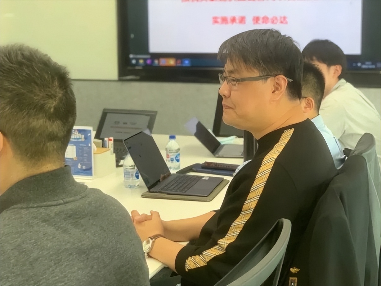 “功效性护肤龙头”贝泰妮选择百胜软件，基中台共创供应链协同