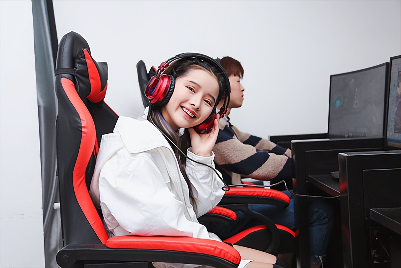 济南新华电竞学校真实情况,济南电竞学校学费多少