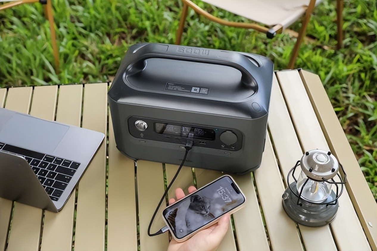 绿联gs600户外电源怎么样,绿联星辰户外电源gs1200w缺点