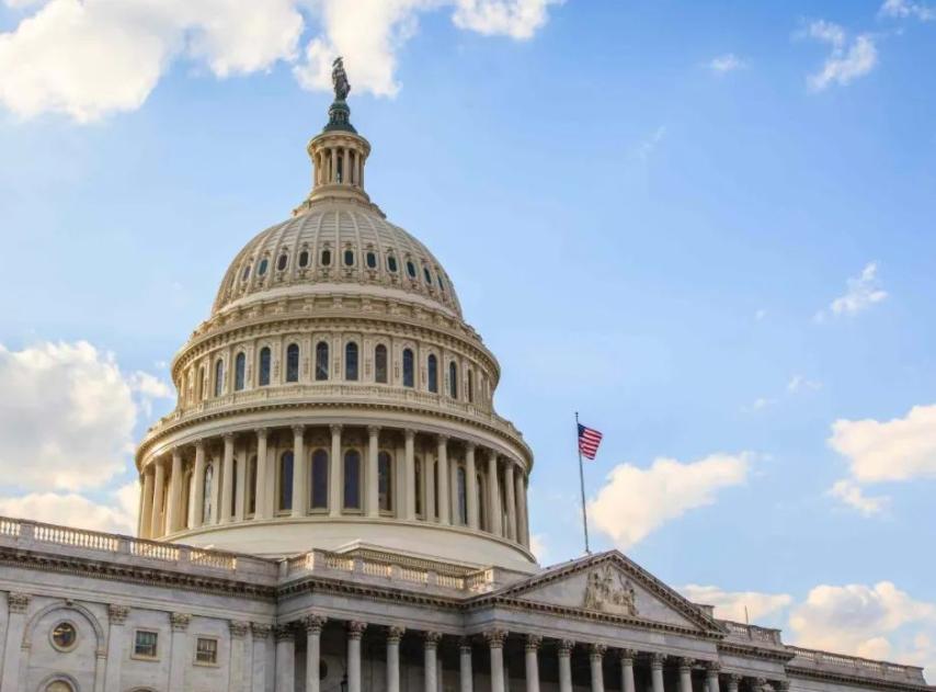 25家*火军**商高调窜台，岛内劳工走上街头，要跟*进党民**当局算总账