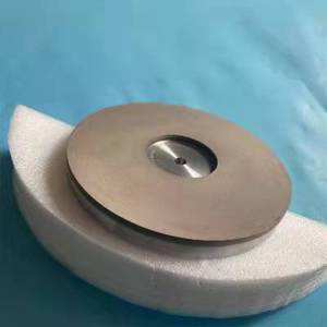 铜基铜铁矿材料，它在透明导电性研究及掺杂对热导率的影响如何？