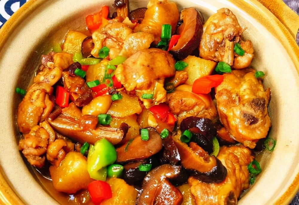 鸡的祖先是霸王龙？它为何每天都下蛋，细数鸡身上的“恐龙基因”