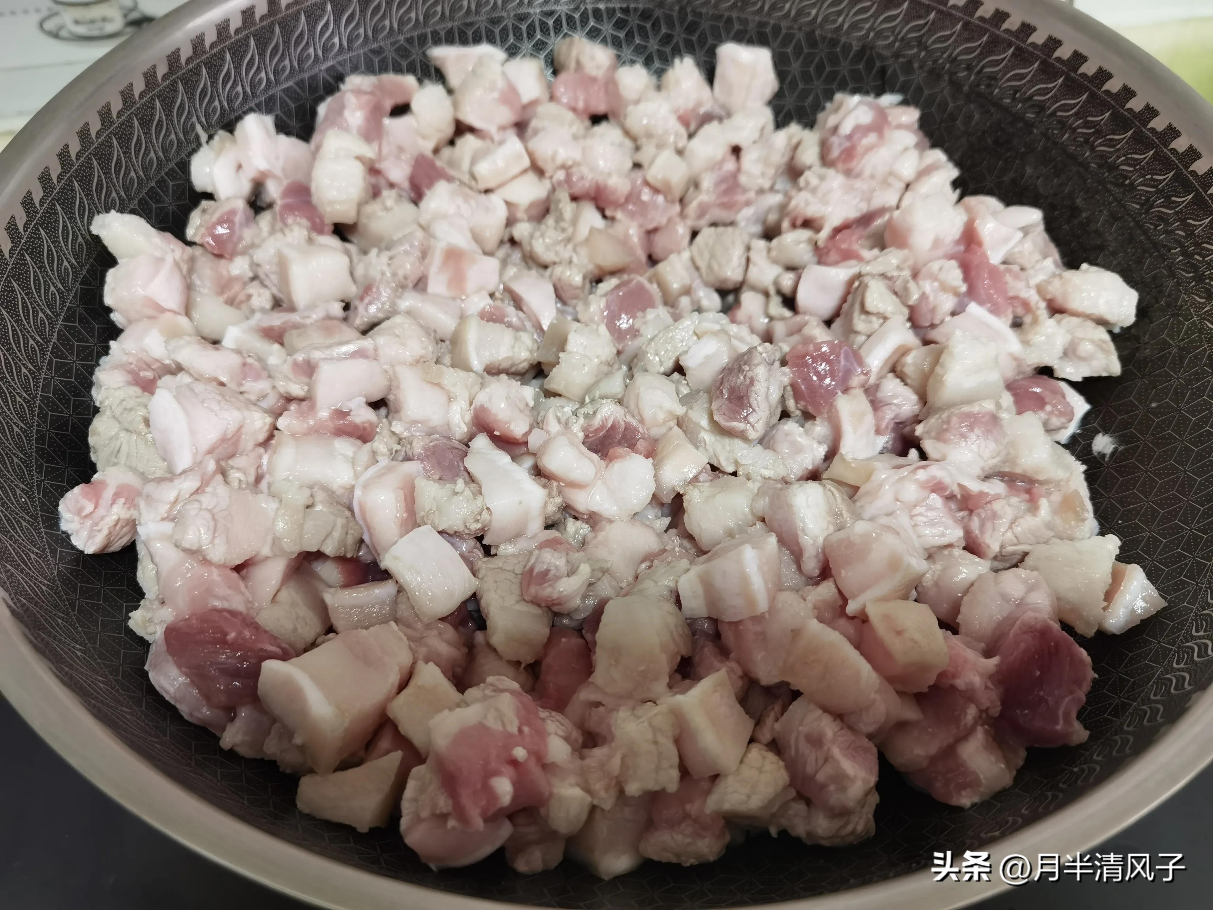 爆汁叉烧包做法视频,第一次做爆汁叉烧包和刀切馒头