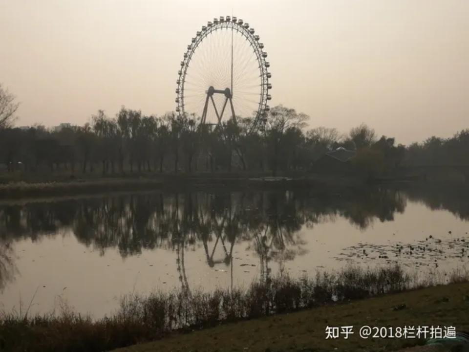 废弃的游乐园还很阴森,阴森废弃乐园