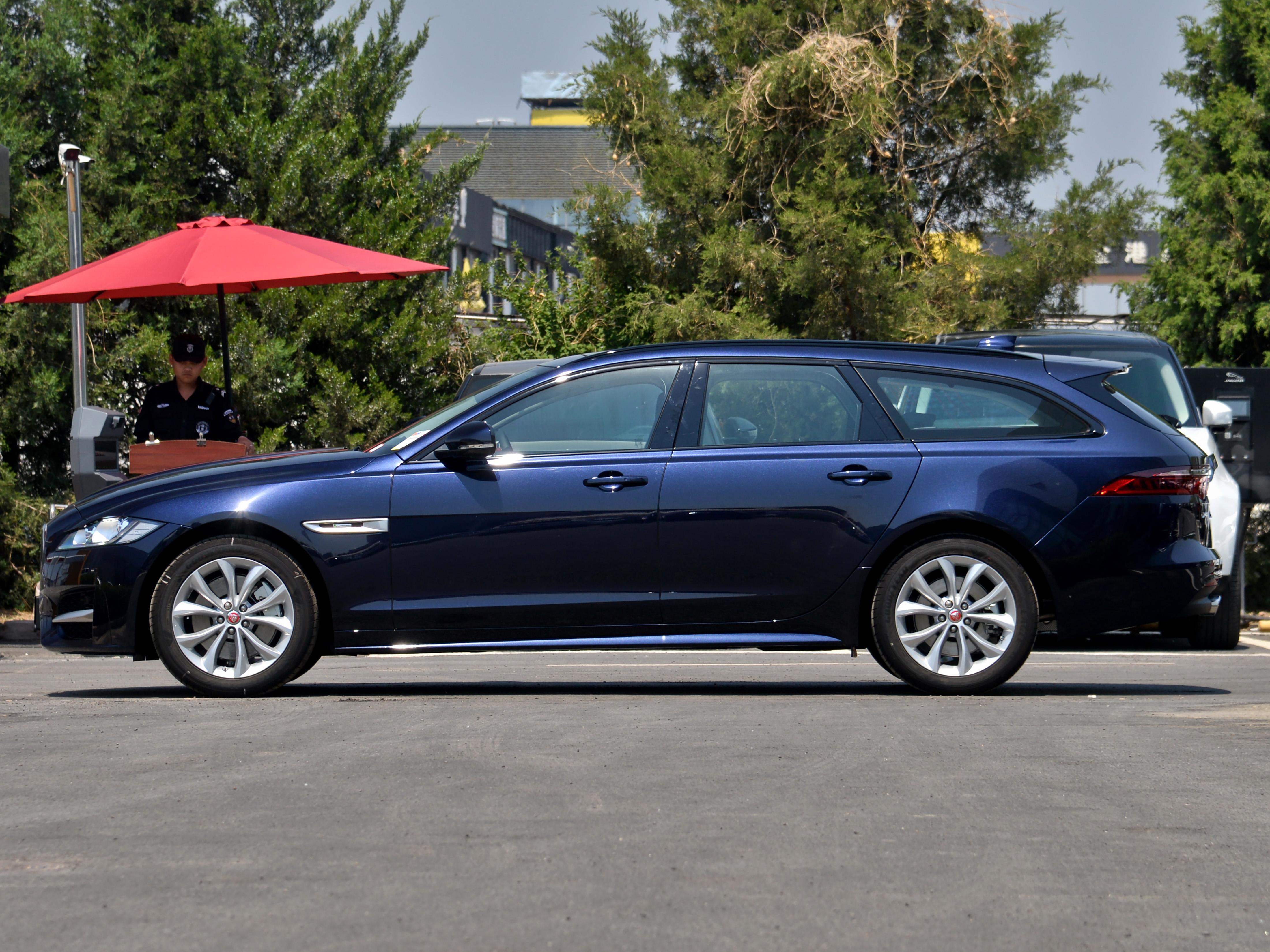 冷门进口捷豹xf,捷豹xf后排空间