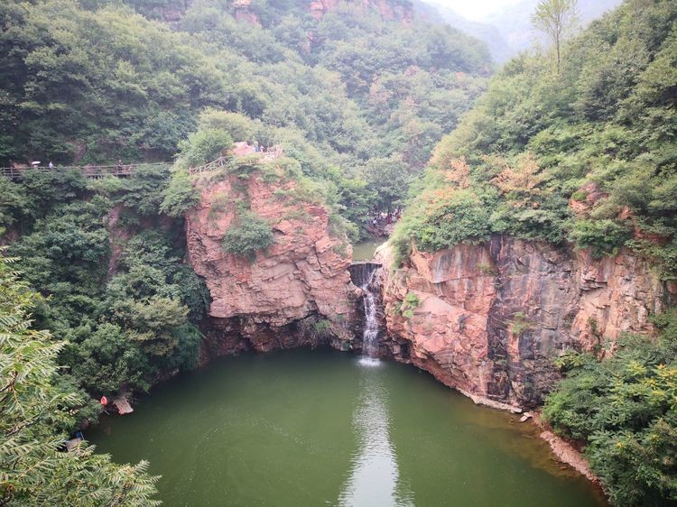 最好的风景是山里走走,最好的旅游风景在路上