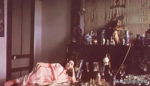 晚清男子被执行酷刑,清朝酷刑犯人游街示众