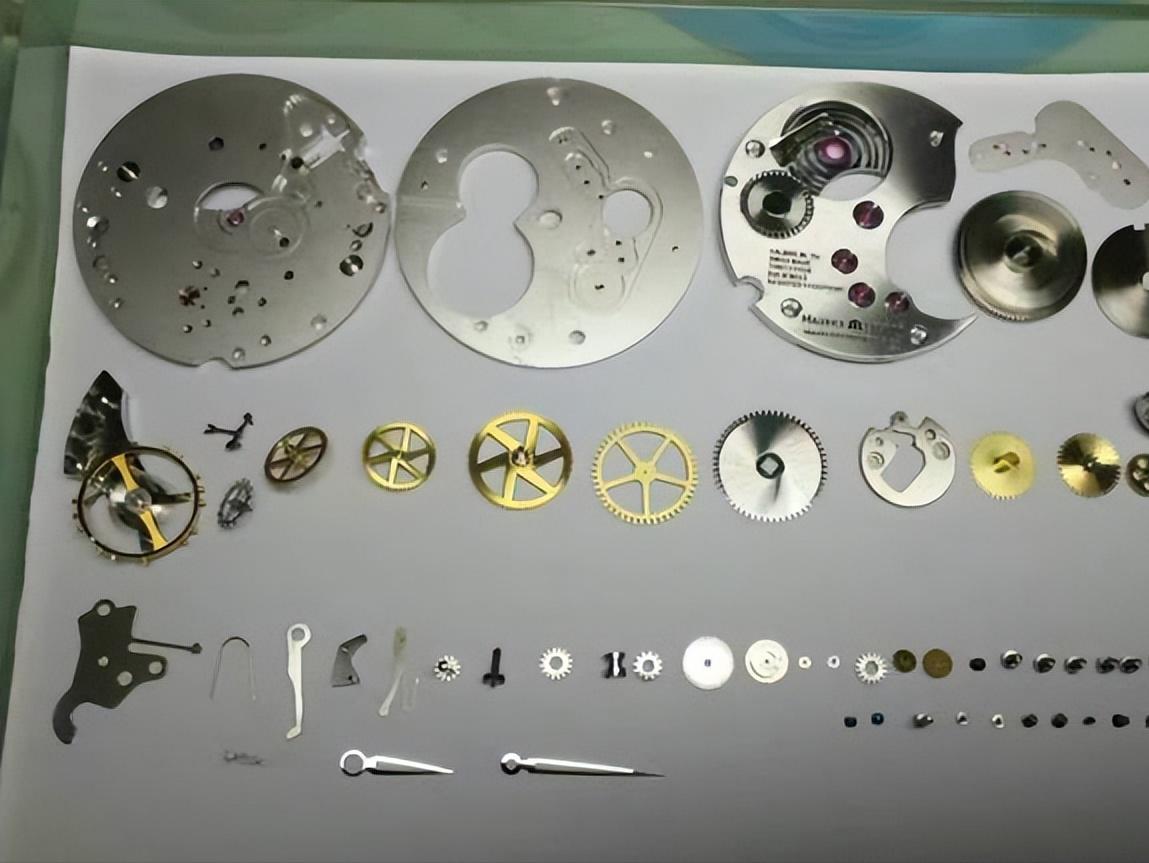 瑞士梅花手表维修多少钱,瑞士手表为什么那么贵