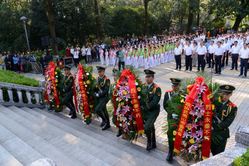 异地援助、人才回引、低息*款贷**......这省让老兵把根留住，把心留下