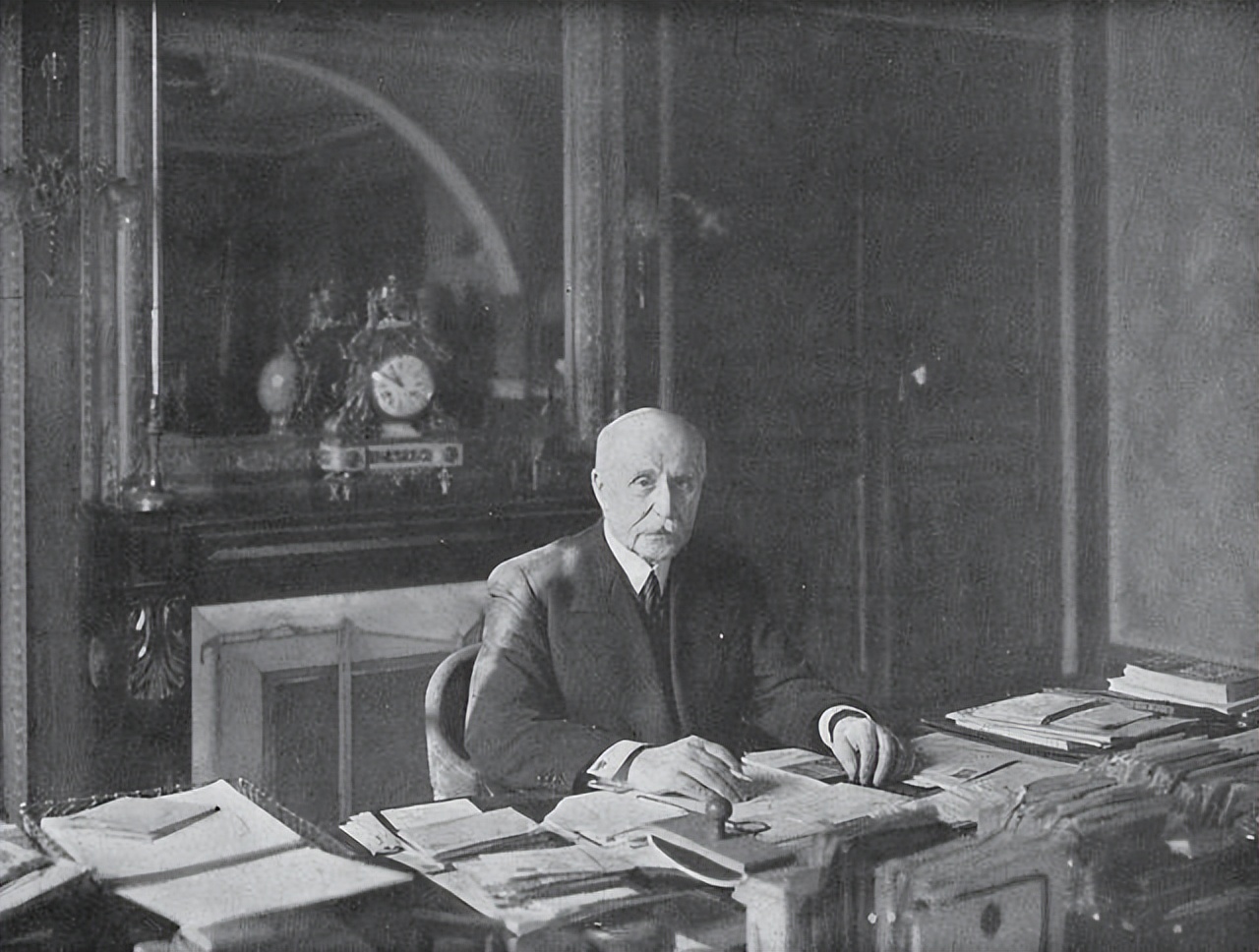 法国历史的黑暗时期,法国最黑暗时期是哪一年