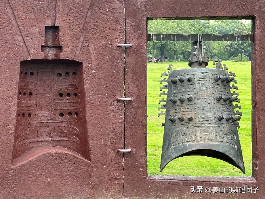 荣耀magic5pro对比苹果14promax,荣耀magic6pro和苹果14promax