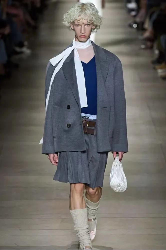 别急着入手秋冬装,秋冬装你准备好了吗