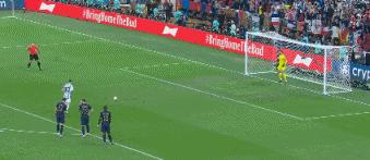 阿根廷队世界杯点球大战,阿根廷世界杯捧杯时刻